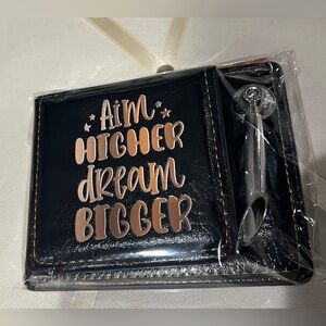 Aim Higher, Dream Bigger Black and Gold Inspirational Notepad and Pen Holder